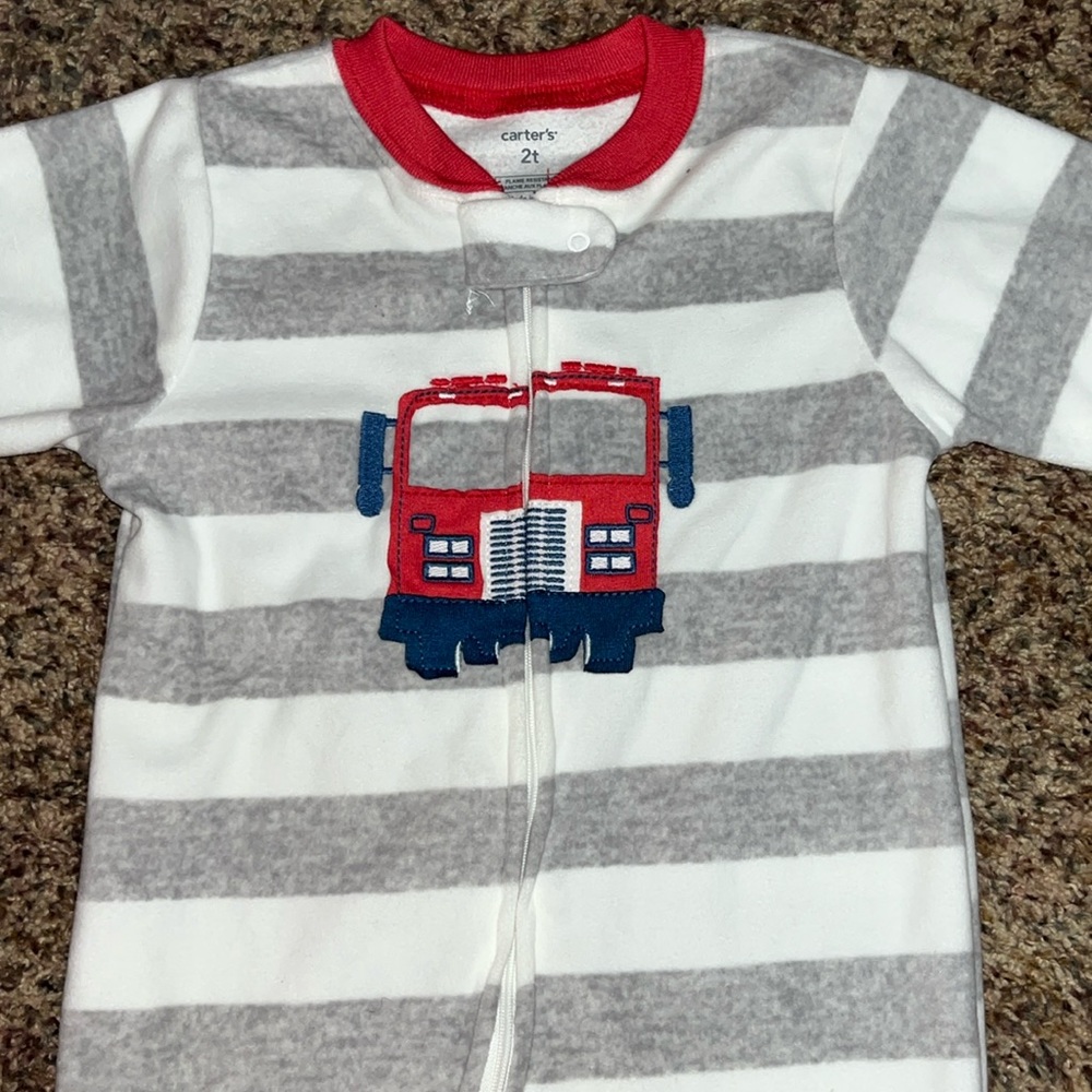 Carter’s one piece footsie 2t new with tags